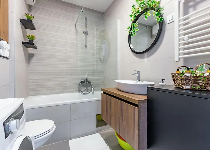 Maraschino 2br Balcony Garage And Bbq Apartman