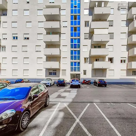 Maraschino 2br Balcony Garage And Bbq Задар