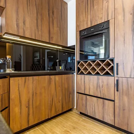 Maraschino 2br Balcony Garage And Bbq *