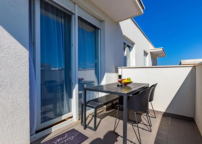 Maraschino 2br Balcony Garage And Bbq Апартаменты *